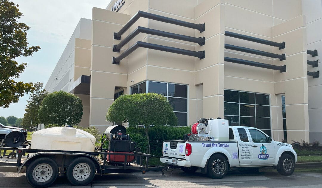 One Relationship for Industrial and Warehousing Exterior Maintenance