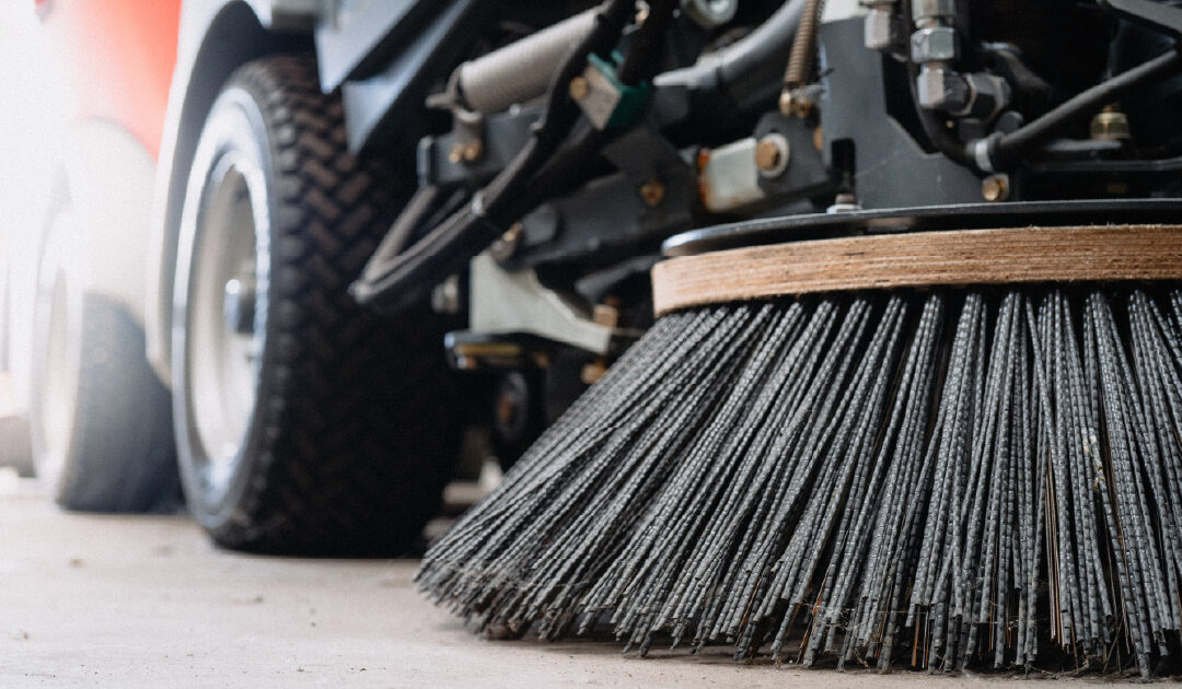 4 Benefits of Regular Sweeping for Retail Businesses